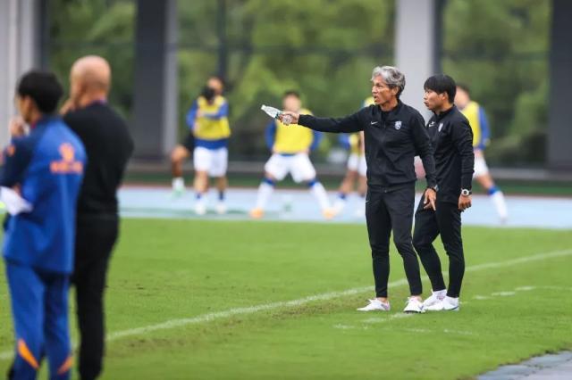 高畠勉迎中超期待高出一筹 不改治军风格重在挖潜